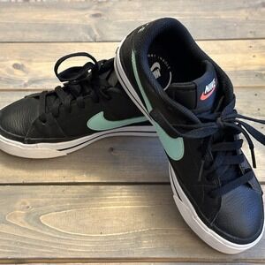 Nike Court Legacy Black Aqua Blue Athletic Shoes Sneakers Size 5.5 Excellent